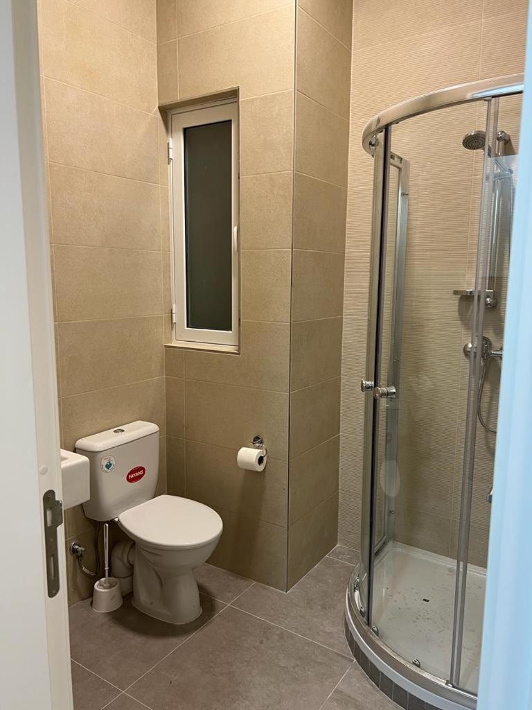 Stresa Court Apartment