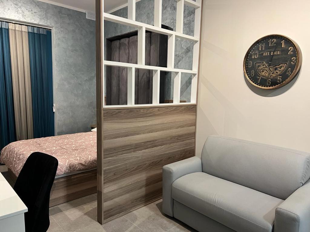Stresa Court Apartment *