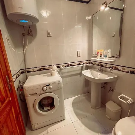 Stresa Court Apartments سانت جوليان المظهر الخارجي الصورة