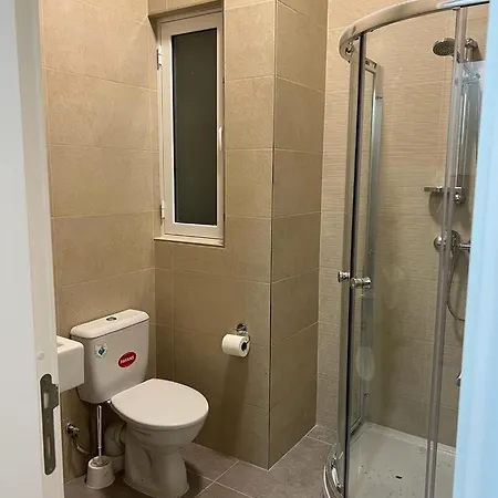 Stresa Court Apartments سانت جوليان المظهر الخارجي الصورة